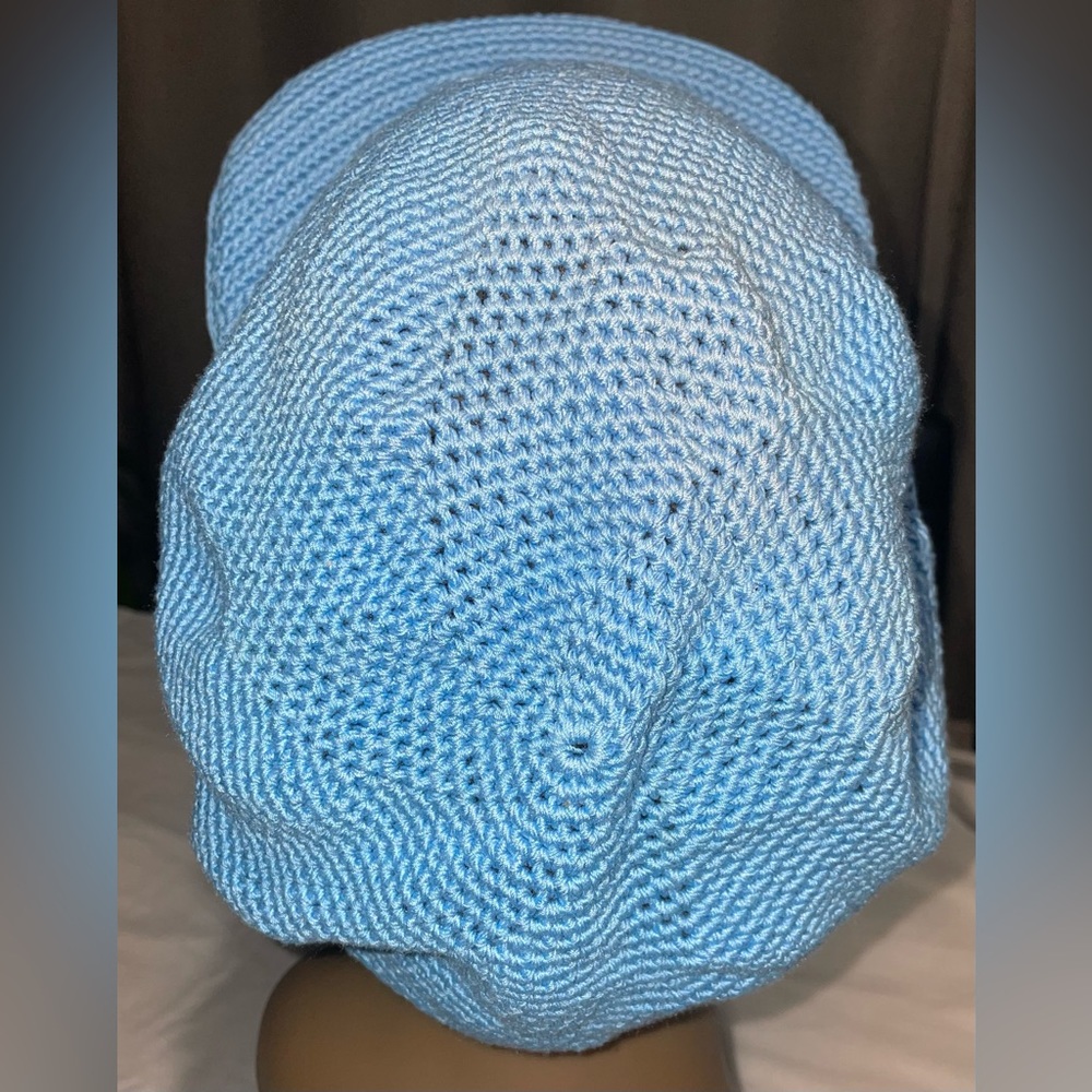 Netted Hat - Picture 3 of 5